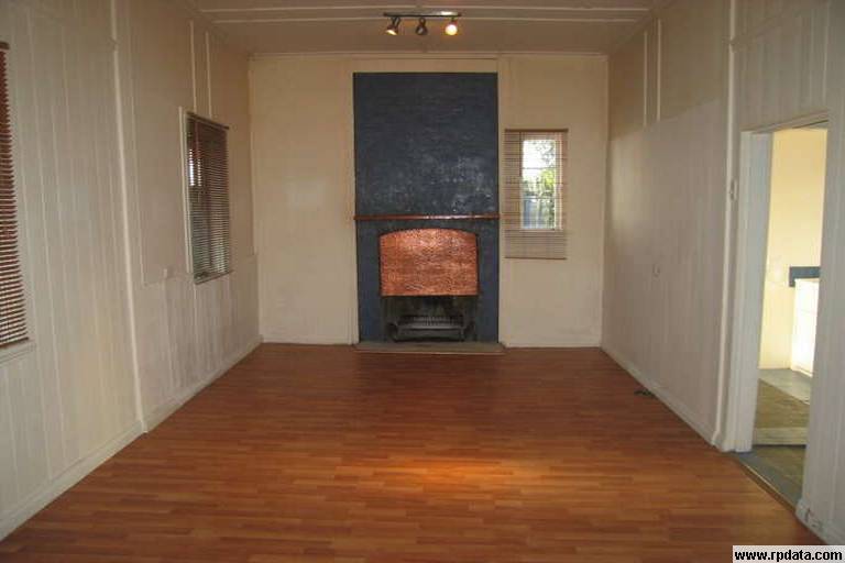 NORTH IPSWICH Picture