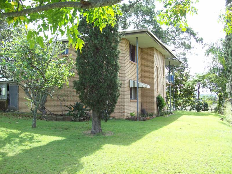 AUCTION ON SITE 4TH JULY 09 AT 10AM - IF NOT SOLD PRIOR Picture 1