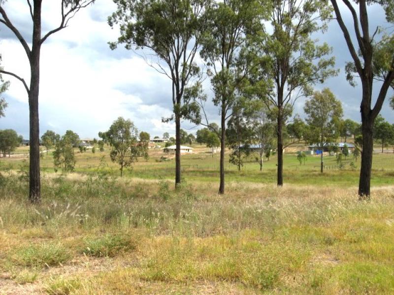 FAIRWAYS ESTATE - LARGE BLOCK SMALL PRICE Picture 1