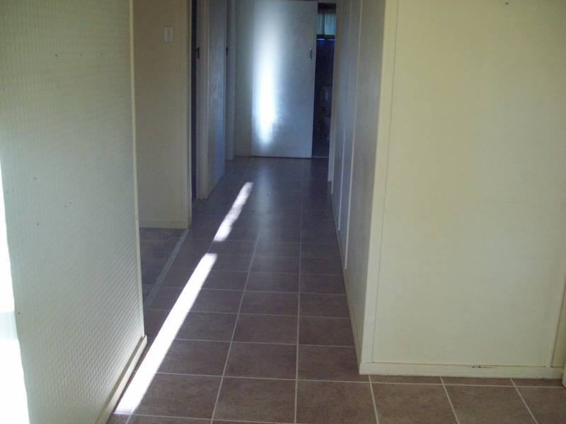 EASTERN HEIGHTS Picture 3