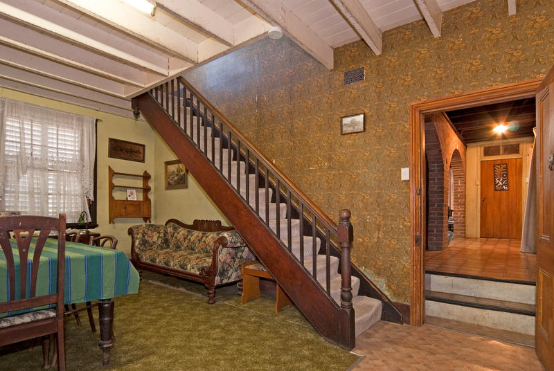 Grand Old Lady - Craftsman Built - 