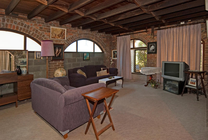 Grand Old Lady - Craftsman Built - 