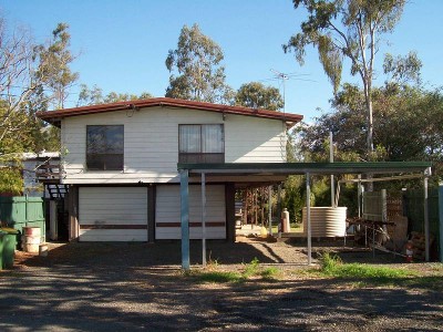 RIVER FRONTAGE - 1462M2 CLOSE TO CBD. Picture RIVER FRONTAGE - 1462M2 CLOSE TO CBD. Picture