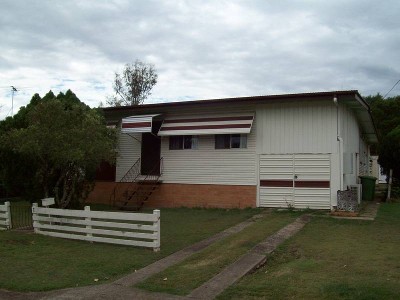 RENOVATED KITCHEN & BATHROOM
- EAST IPSWICH Picture