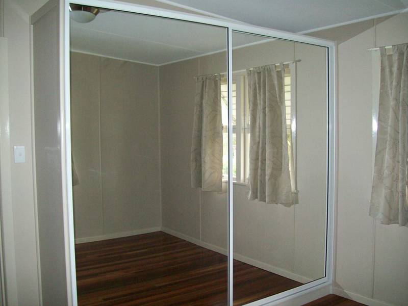 RENOVATED KITCHEN & BATHROOM
- EAST IPSWICH Picture 2