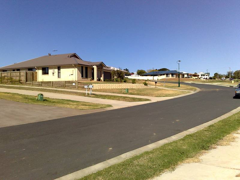 SURROUNDED BY PEACEFUL RURAL VIEWS - DEVELOPING NEW ESTATE Picture 2