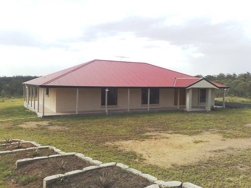 Ironbark - Large Modern Home on 20 Acres Picture 3