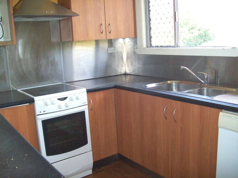 UNDER INSTRUCTION FROM THE MORTGAGEE Picture 2