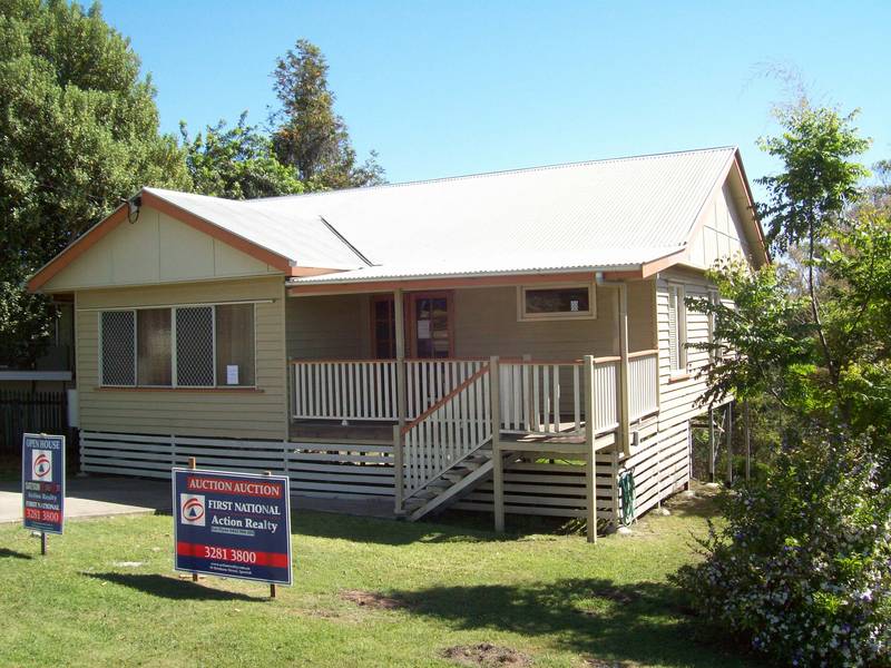 UNDER INSTRUCTION FROM THE MORTGAGEE Picture 1