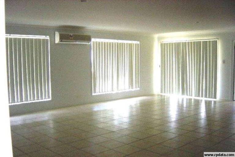 BRASSALL - AKA 45 Mellor Place, BRASSALL Picture 2