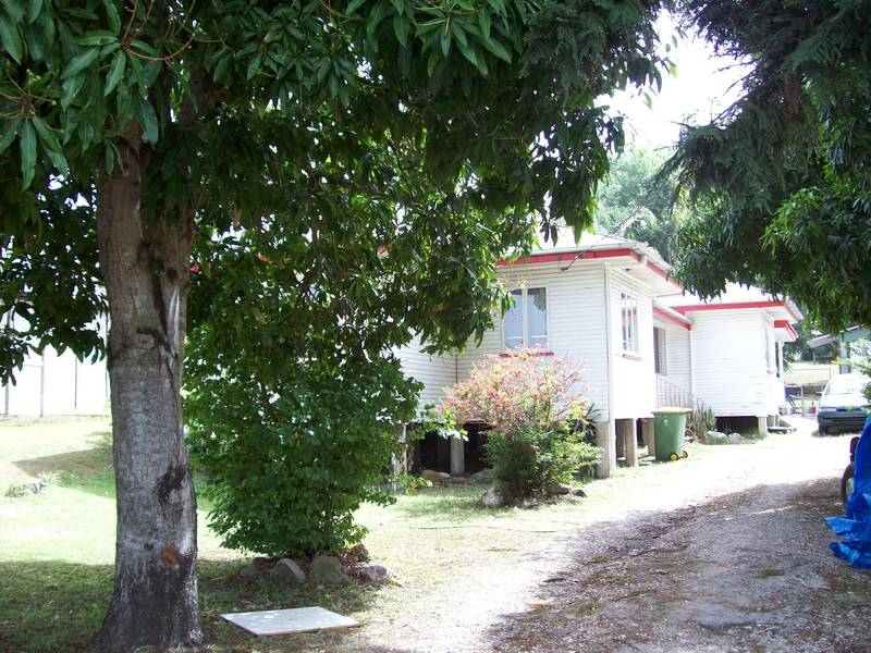 *SOLD* CONTACT US FOR SIMILAR PROPERTIES!
Silkstone - Chamfer - 1012m2 Block Picture 2