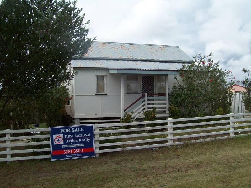 3 Bedrooms only $235,000neg, you won't find cheaper!!!! Picture 2