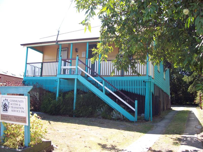 Stand Alone Professional Office Picture 2