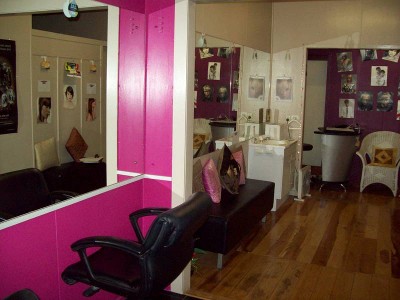 IPSWICH CBD HAIR AND BEAUTY SALON Picture IPSWICH CBD HAIR AND BEAUTY SALON Picture