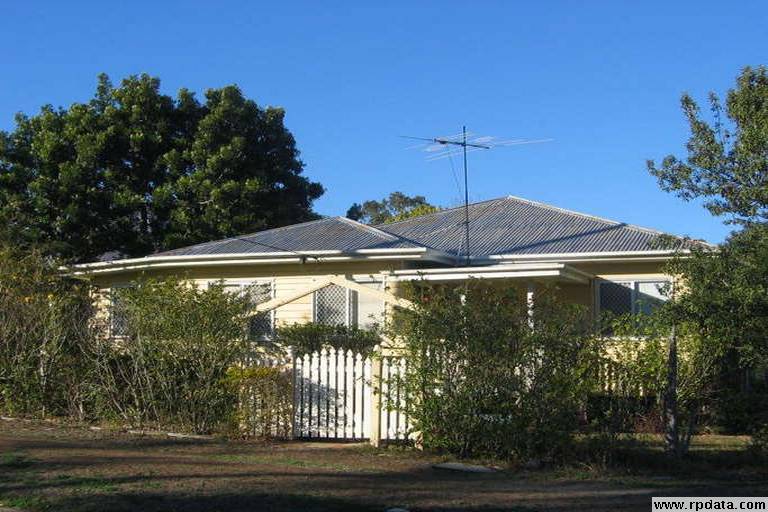 EASTERN HEIGHTS Picture 2