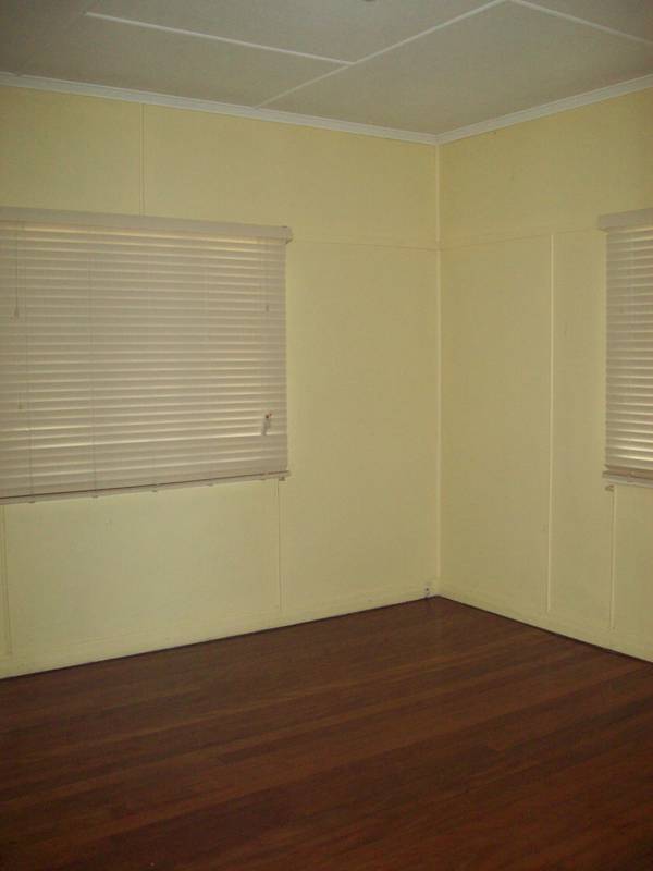 NORTH BOOVAL Picture 3