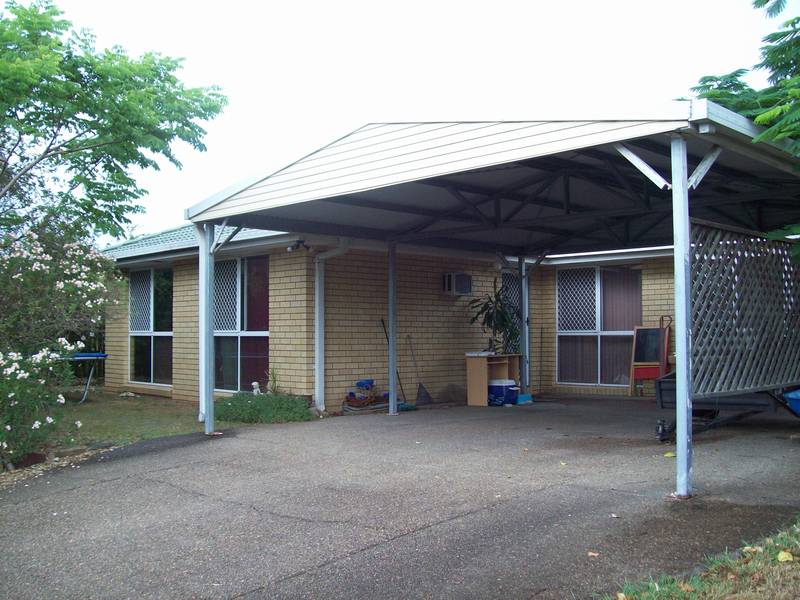 GREAT VALUE FOUR BEDROOM BRICK Picture 1