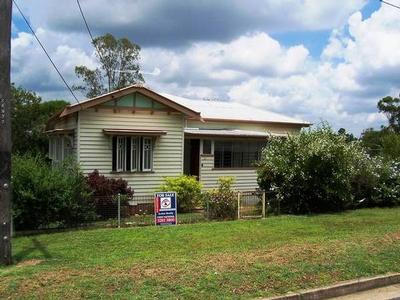 GREAT CORNER LOCATION WITH VIEWS Picture