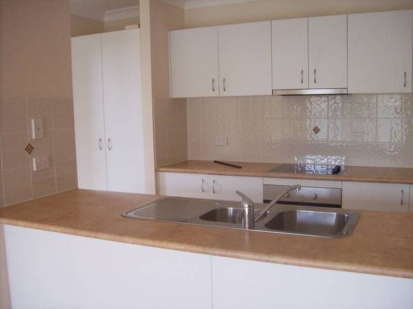 COLLINGWOOD PARK Picture 2