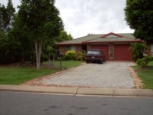 NORTH BOOVAL DUPLEX - ONE WEEKS RENT FREE Picture 1