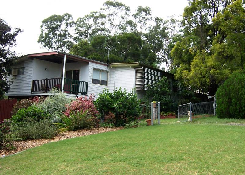 First Home Buyers! Value for Money Here! -
FOR SALE $279,000 Picture 1