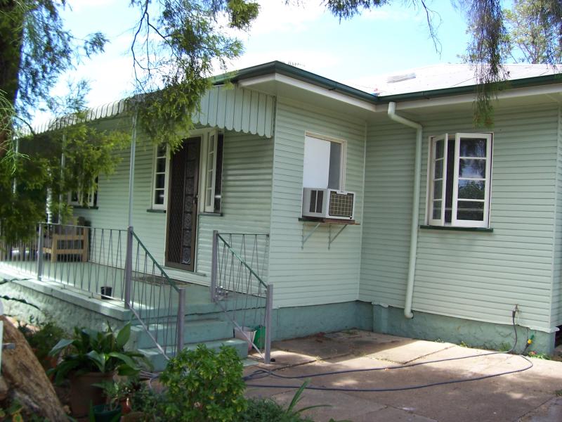EASTERN HEIGHTS Picture 2