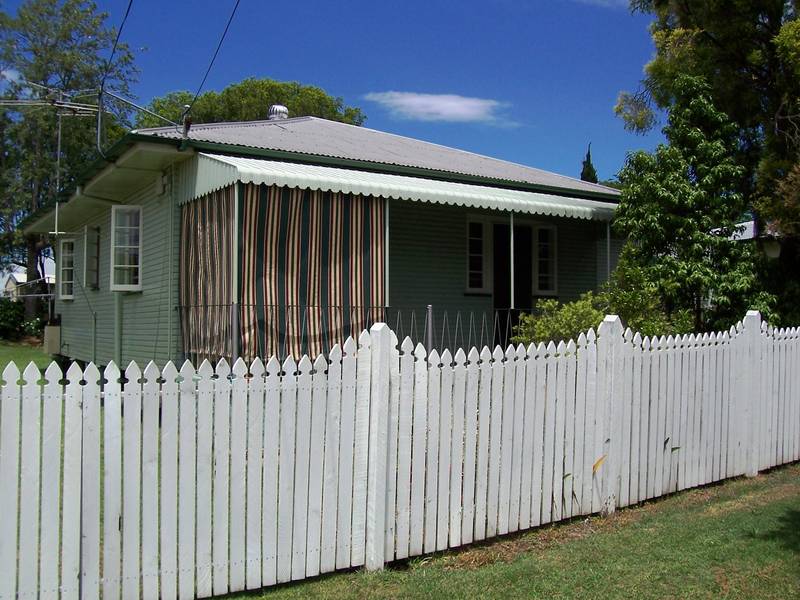 EASTERN HEIGHTS Picture 1