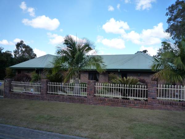 DESPERATE SITUATION... THIS HOME MUST BE SOLD NOW!!!! Picture 2