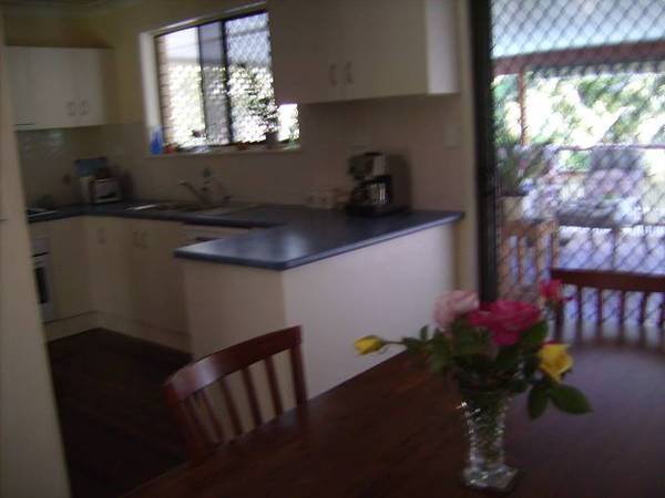 SURE TO IMPRESS - HANDY TO EVERYWHERE! Picture