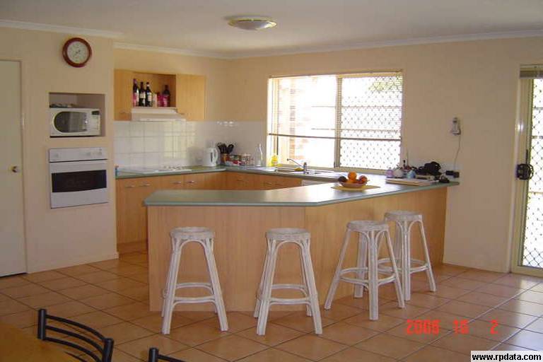 BEST BUY IN CASHMERE Picture