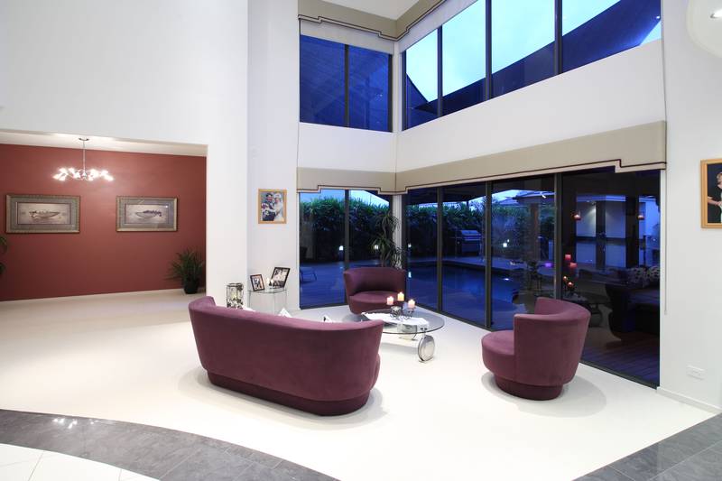 UNDER CONTRACT Picture 3