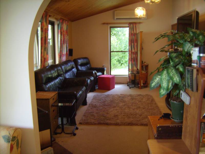 A PERFECT START - EASY STYLE FOR EASY LIVING Picture 2