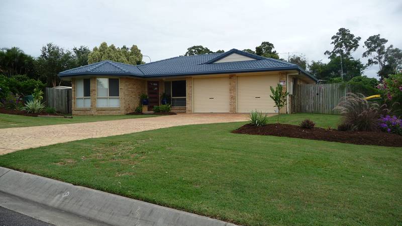 Sure To Impress in Convenient Location! Picture 1