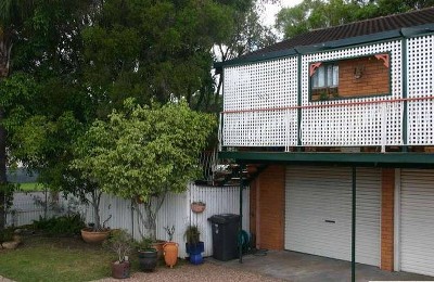 Your Own Large Private Courtyard In a Lovey Quiet Street Picture Your Own Large Private Courtyard In a Lovey Quiet Street Picture