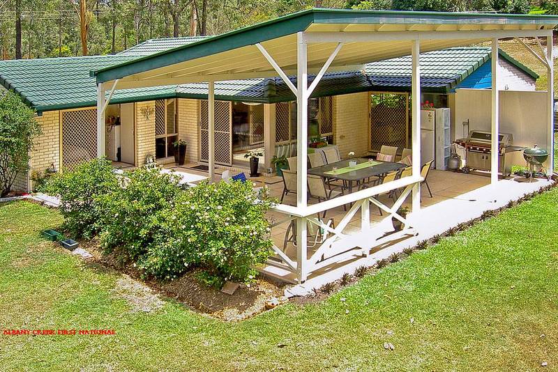 OPEN HOME SATURDAY 13th March 10.00am - 10.30am &
1.00pm - 1.30pm Picture 1