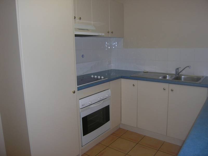 Resort style living 365 days of the year!!!! Picture 2