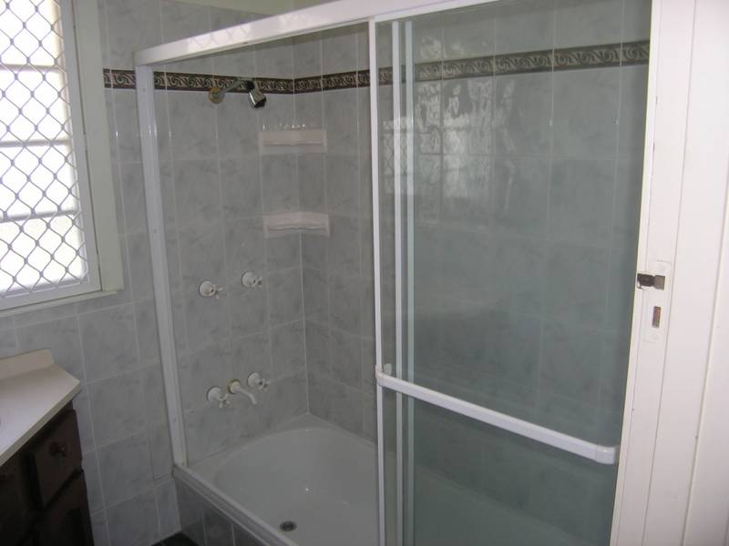 PERFECT LOCATION.... Picture 3