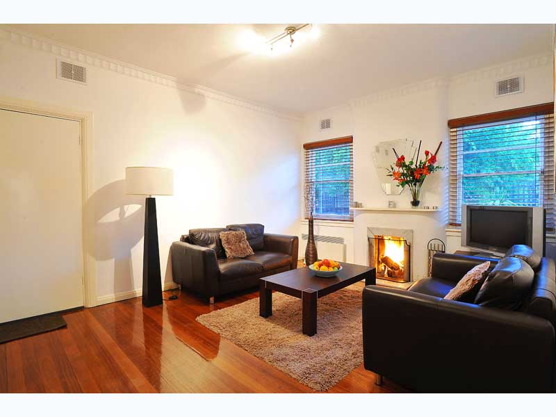 Some Apartments Just Have It! Picture 2