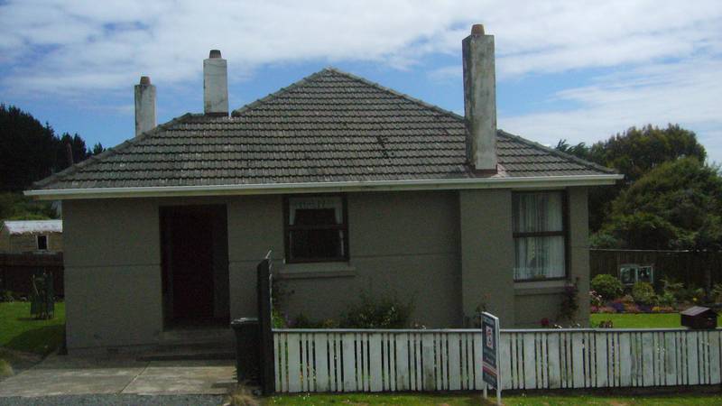 Renovated & Refurbished Picture 3