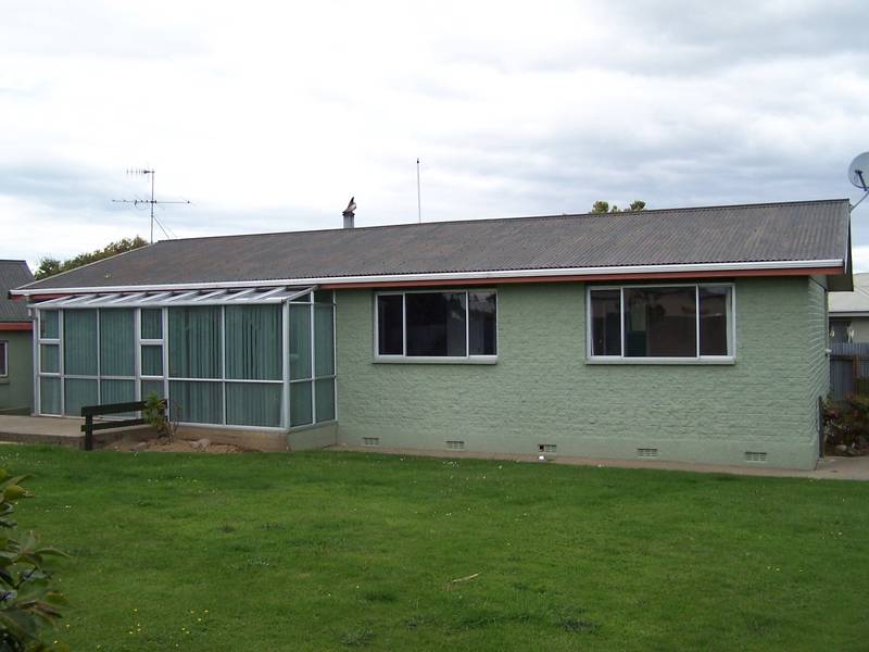 GREAT FAMILY HOME Picture 1