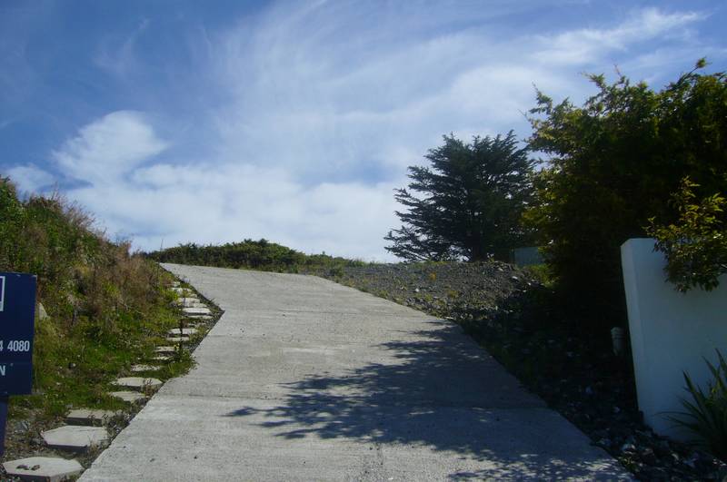 SOUTHERN SEA VIEWS Picture 2