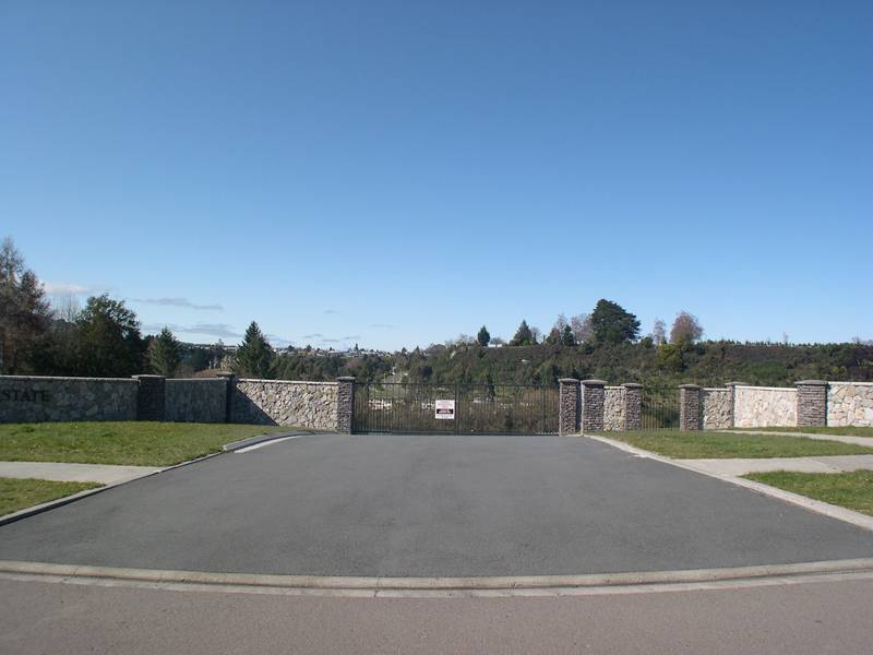 RANGATIRA PARK Picture 3