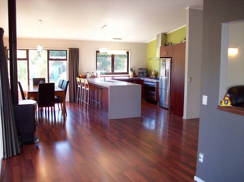 BONSHAW PARK - LAKE TAUPO Picture 3