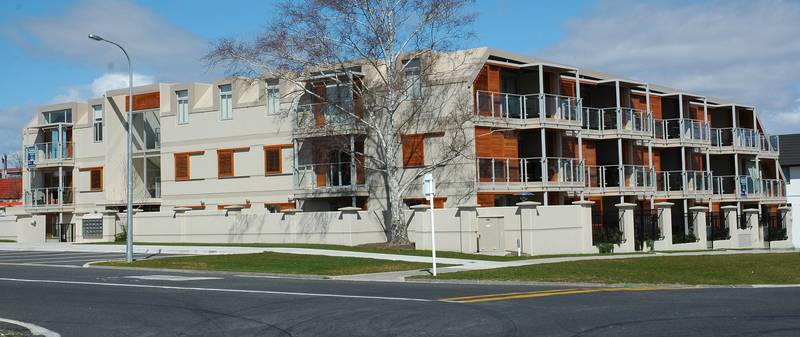 101 On Roberts Picture 1