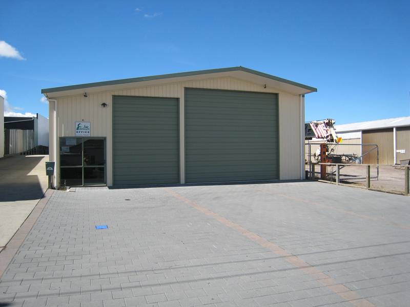 INDUSTRIAL - TAUHARA Picture 2