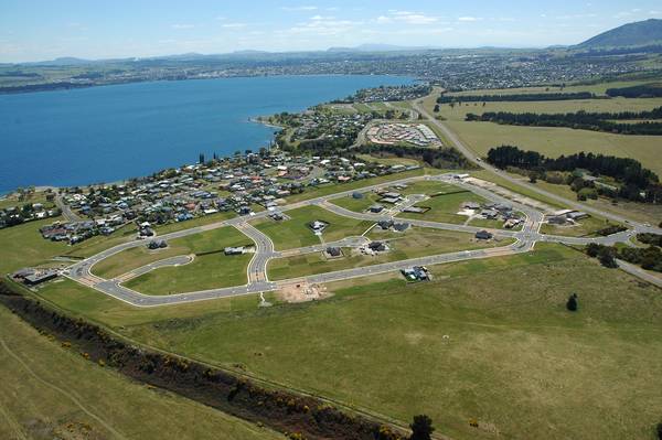 Wharewaka Point Picture 1