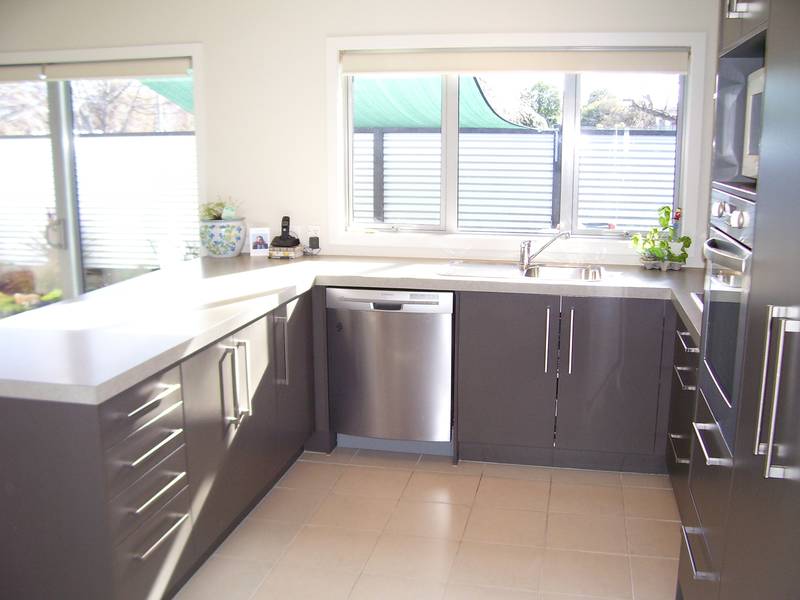 TAUPO CENTRAL Picture 3