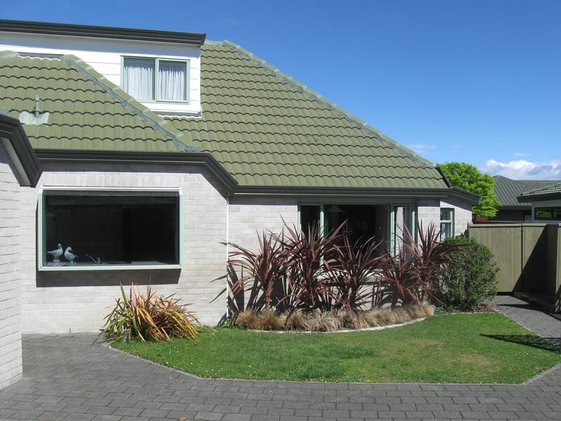 BOTANICAL GARDENS Picture 2