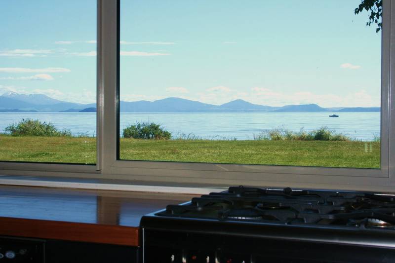 FIVE MILE BAY Picture 1