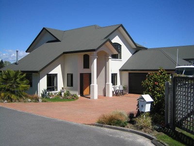 RANGATIRA PARK. Picture RANGATIRA PARK. Picture